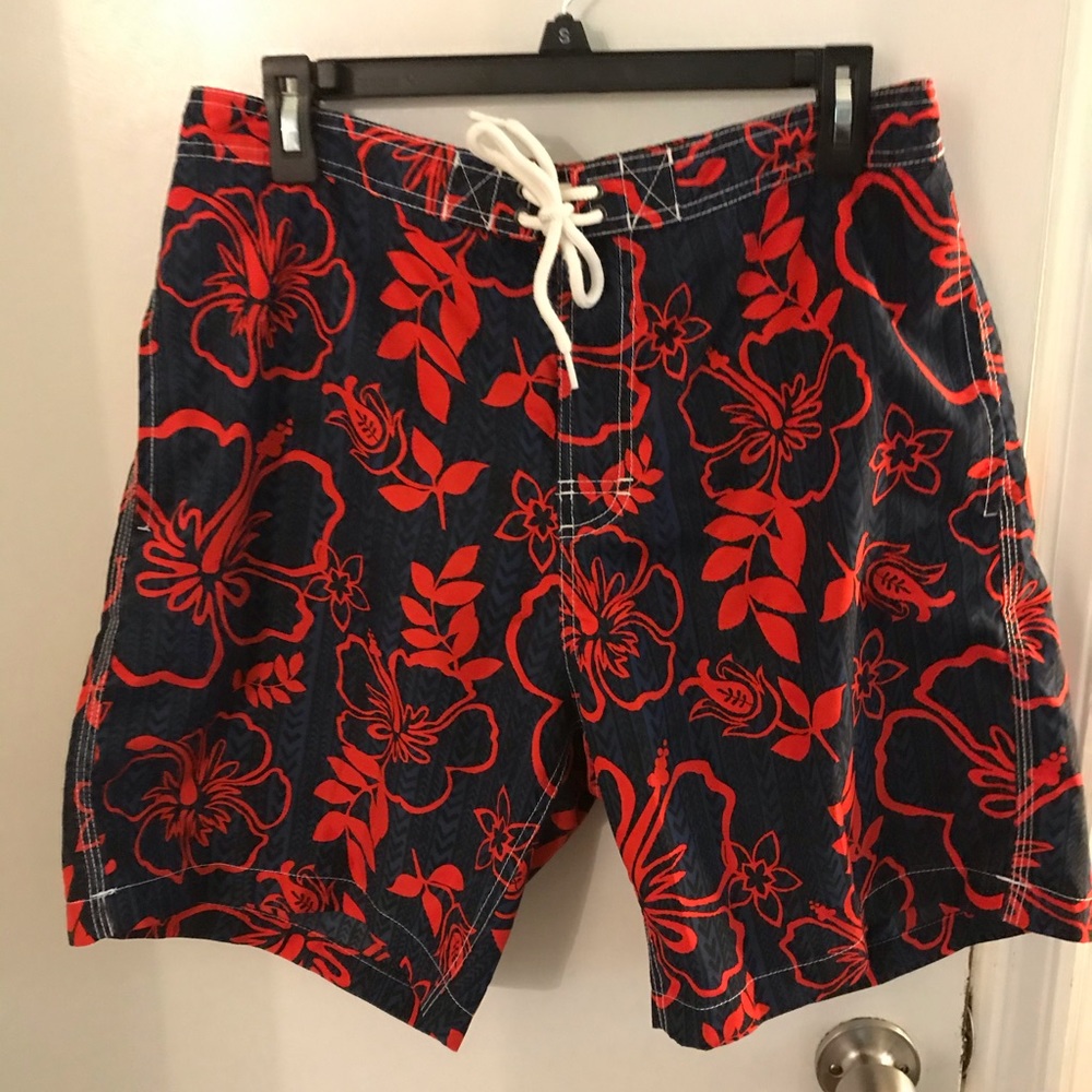 Trunks Surf and Swim men’s swim trunks